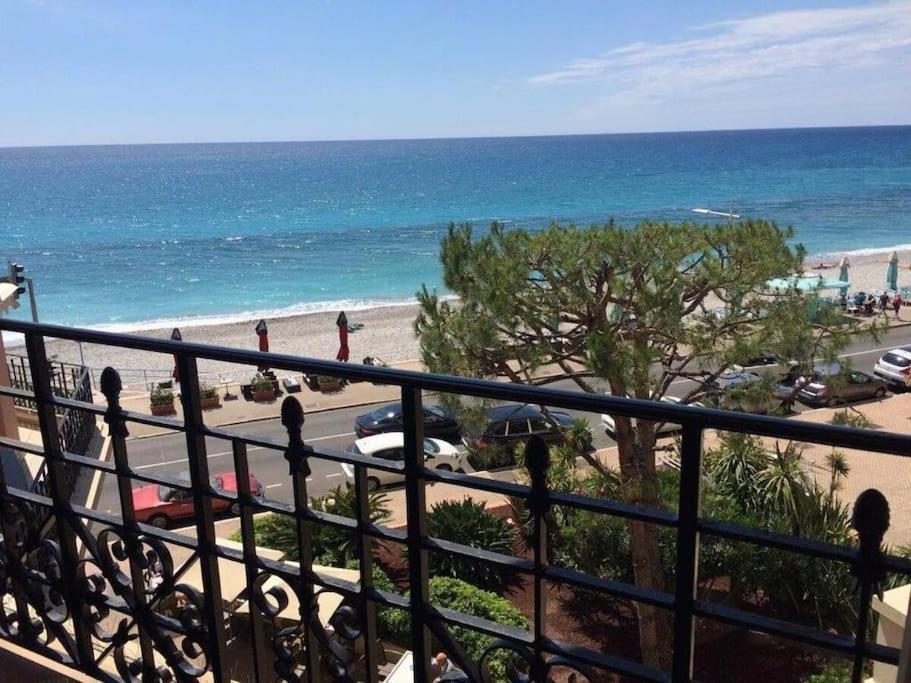 Victoria Bilocale Centro Citta E Vista Mare Appartement Menton Buitenkant foto